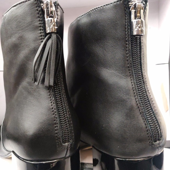 Karl Lagerfeld Paris Maude Tassel Booties sz 8 - Picture 5 of 5